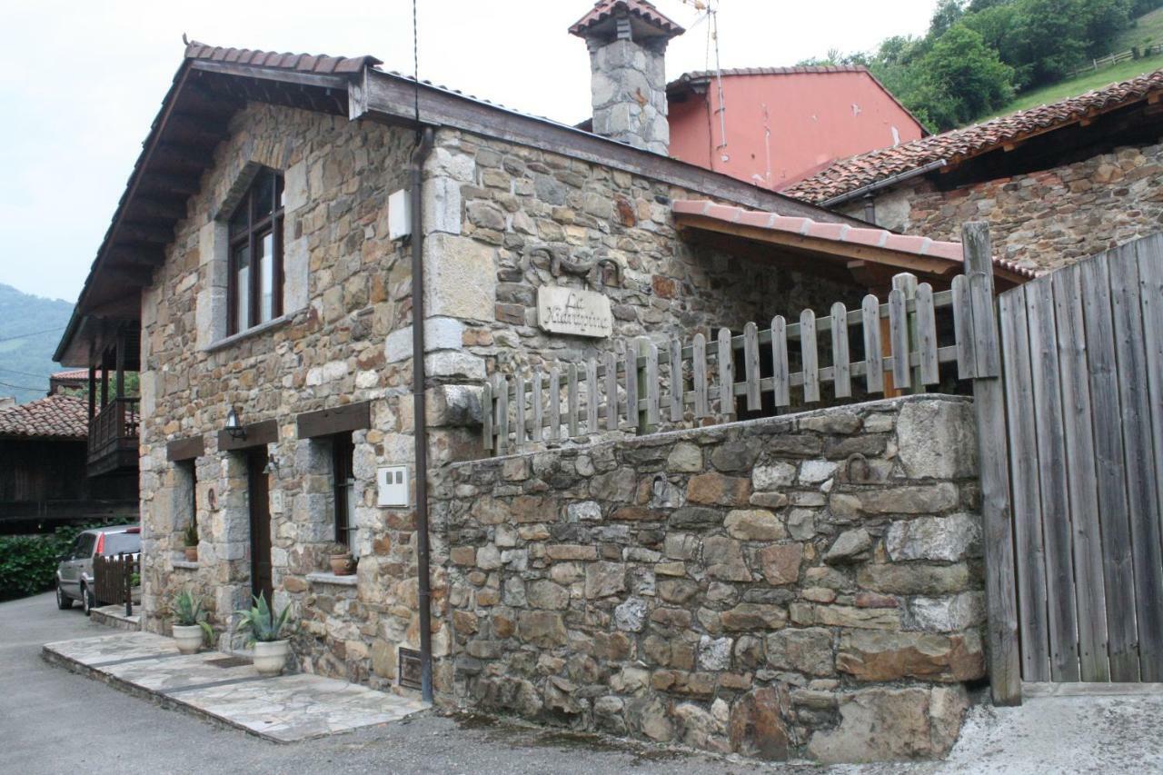 Casa Rural La Xiarapina Serrapio Exterior photo