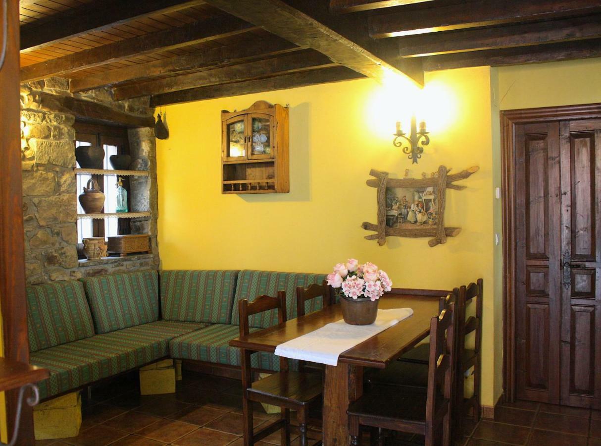 Casa Rural La Xiarapina Serrapio Exterior photo